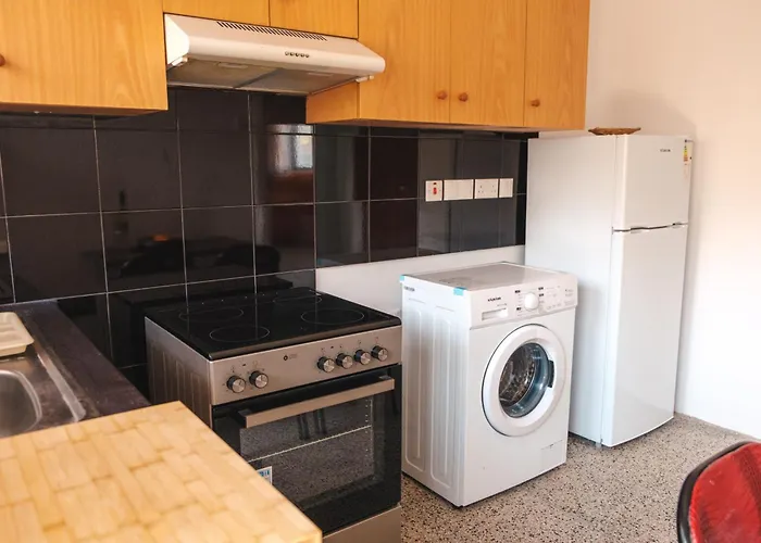 Serenityone - Centrally Located One Bedroom Apt